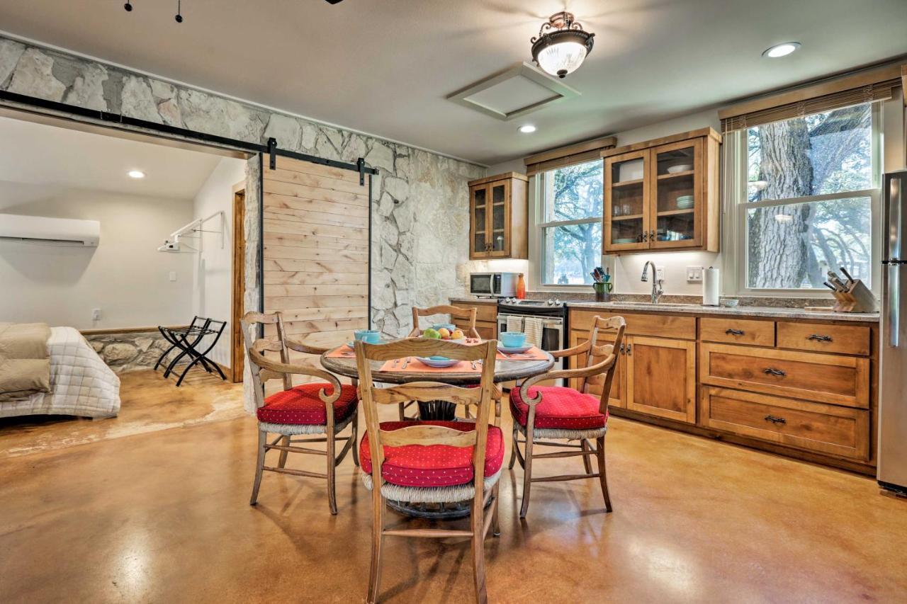 Blanco Riverfront Historic Home, 3 Mi To Downtown! Zewnętrze zdjęcie